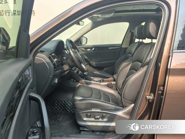 Skoda Kodiak 2018 Коричневый из Китая