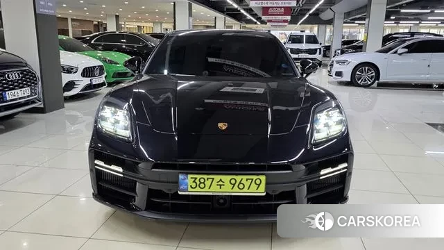 Porsche Panamera (972) 2024 Черный из Кореи
