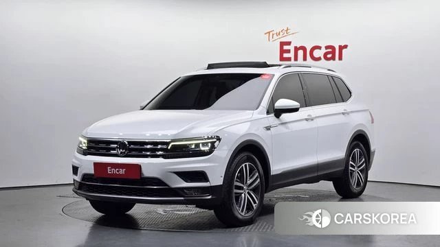 Volkswagen Tiguan Allspace 2020 Белый из Кореи
