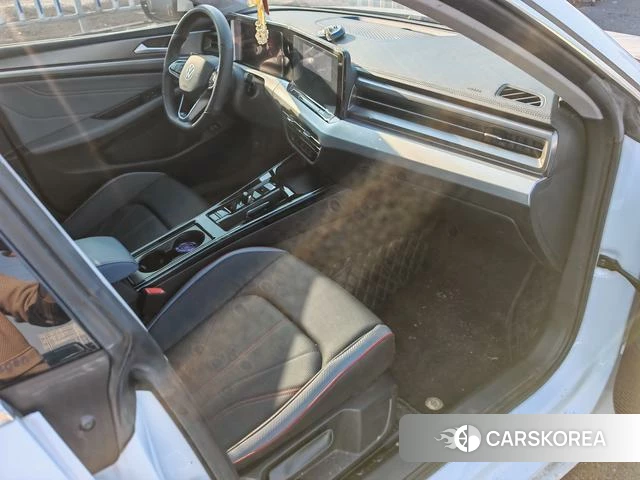 Volkswagen Lingdu 2024 Белый из Китая