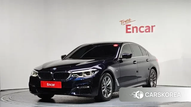 BMW 5 Series (G30) 2018 Черный из Кореи