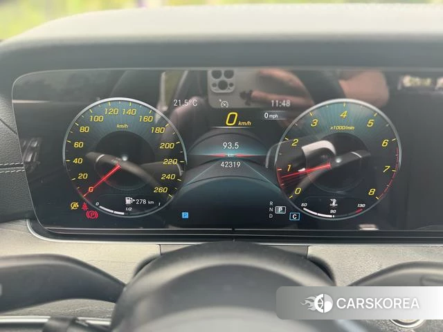 Mercedes-Benz E-class 2021 Черный из Китая