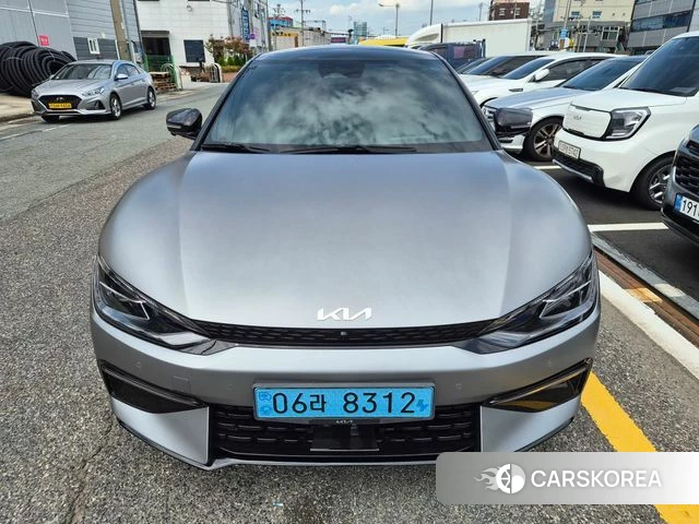 Kia EV6 2021 Серебристо-серый из Кореи