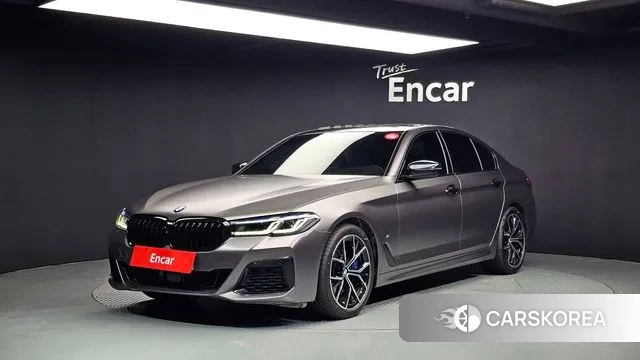 BMW 5 Series (G30) 2023 Серый из Кореи