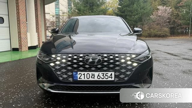 Hyundai The New Grandeur IG Hybrid 2021 Темно-зеленый из Кореи