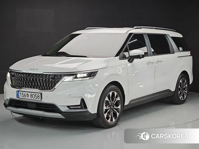 Kia Carnival 4th generation 2023 Белый из Кореи