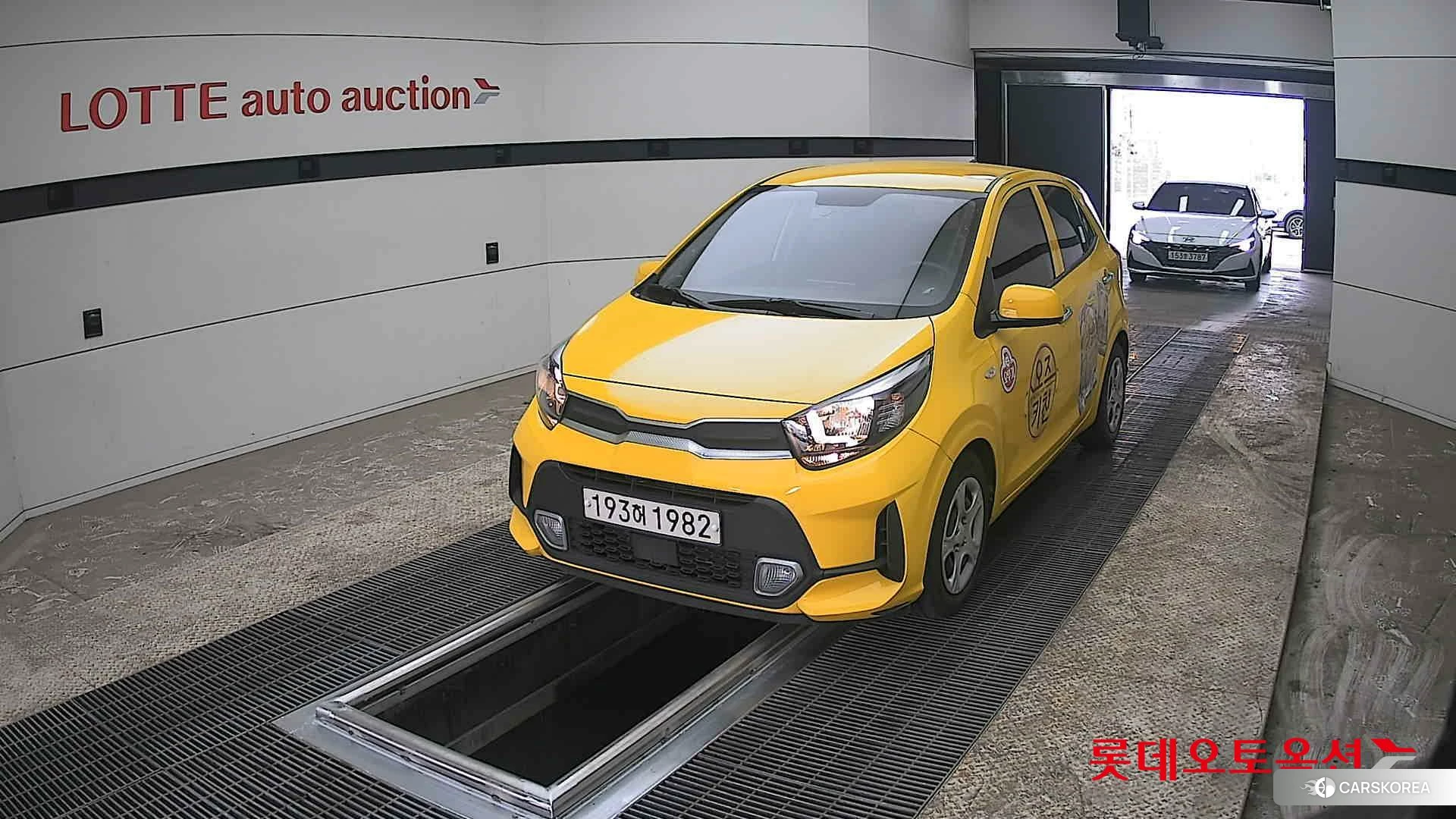 Kia Morning 2022 Clear White из Кореи