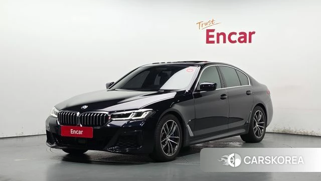 BMW 5 Series (G30) 2022 Черный из Кореи