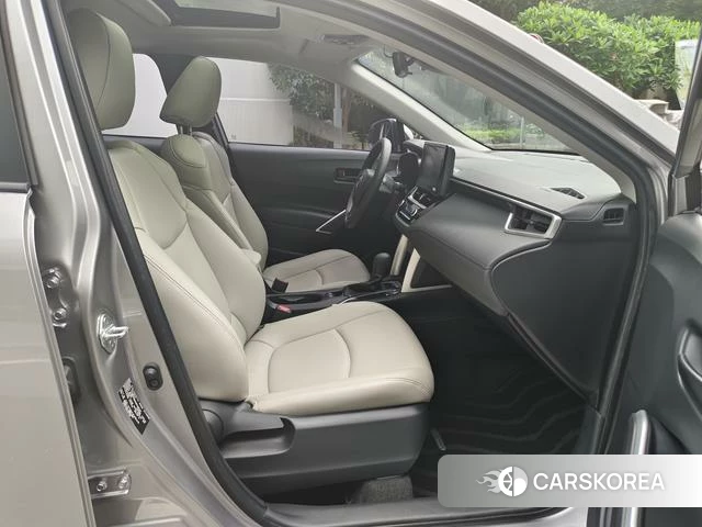 Toyota Corolla Sharp amplifier 2022 Серебристо-серый из Китая