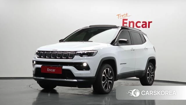 Jeep Compass 2nd Generation 2022 Белый из Кореи