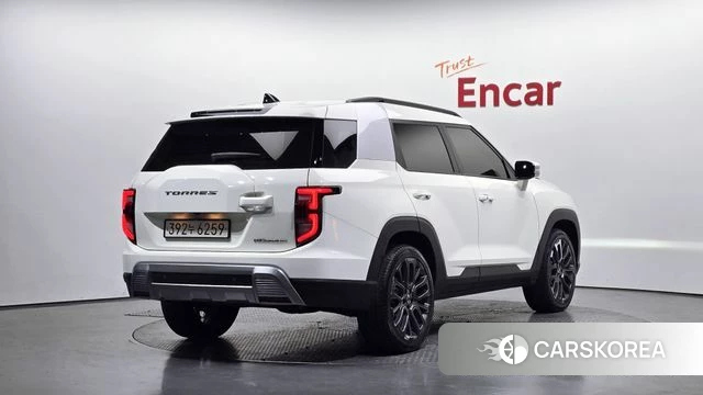 Ssangyong Torres 2023 Белый из Кореи