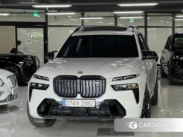 BMW X7 (G07) 2023 Белый из Кореи