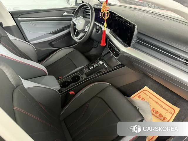 Volkswagen Lingdu 2023 Белый из Китая