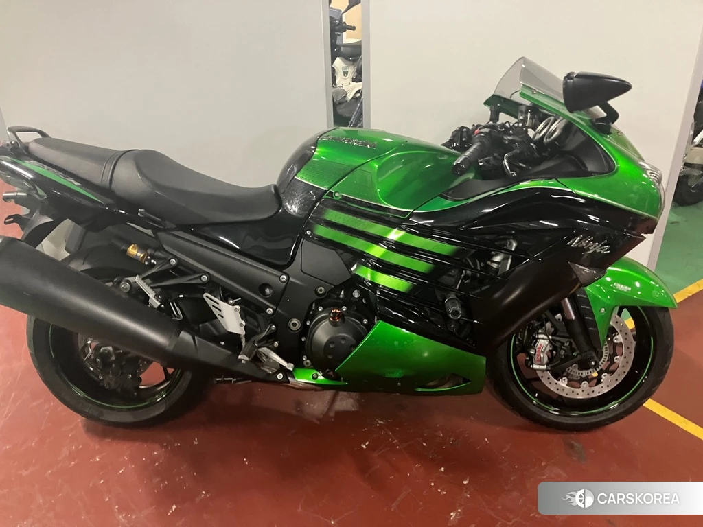 Проданный Kawasaki ZX-14R NINJA 2016 из Японии