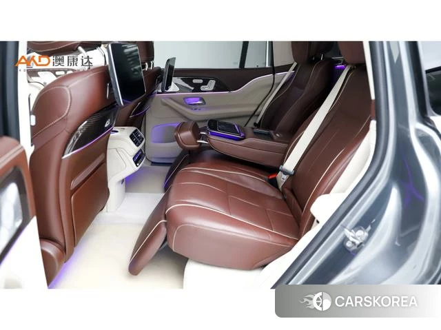 Mercedes-Benz Maybach GLS 2021 Серебристо-серый из Китая