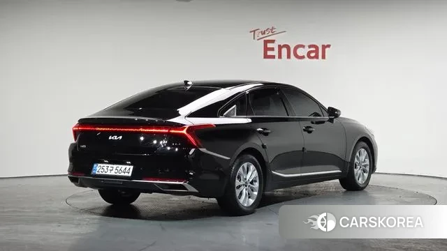 Kia K8 2024 Черный из Кореи