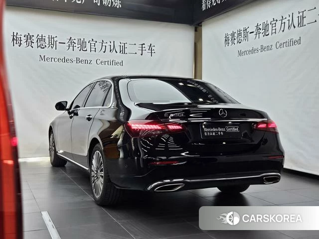 Mercedes-Benz E-class 2023 Черный из Китая