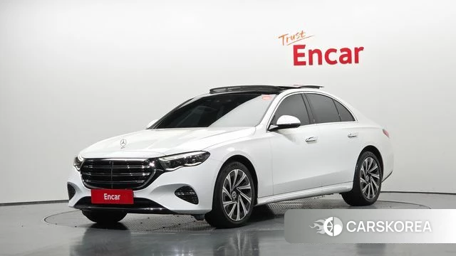 Mercedes-Benz E-Class W214 2024 Белый из Кореи