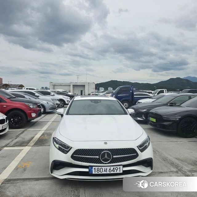 Mercedes-Benz CLS-Class C257 2022 Белый из Кореи