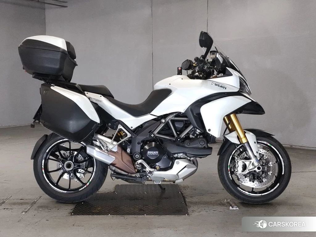 Проданный Ducati MULTISTRADA 1200 S 2010 из Японии, фото 2
