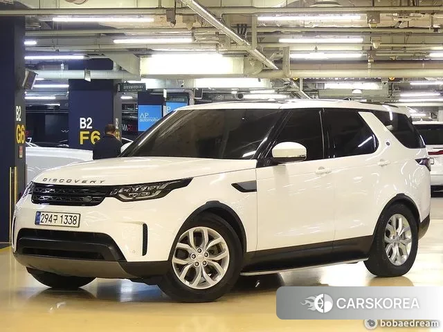 Land Rover Discovery 5 2018 Белый из Кореи