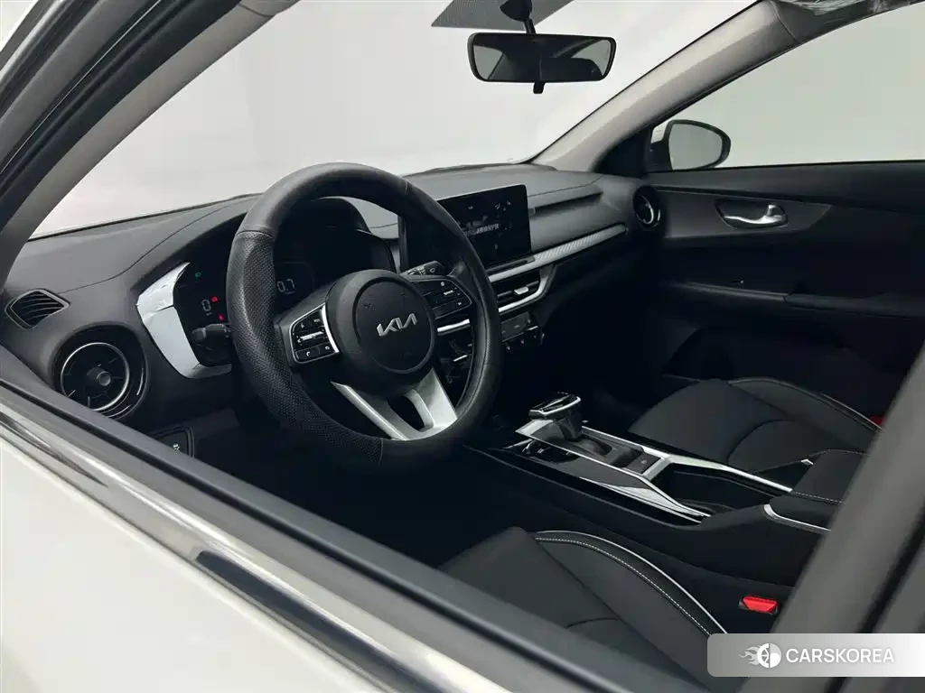 Kia K3 2026 Белый из Китая