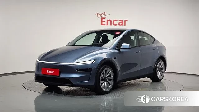 Tesla Model Y 2025 Небесно-голубой из Кореи