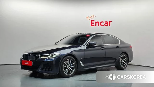 BMW 5 Series (G30) 2023 Черный из Кореи