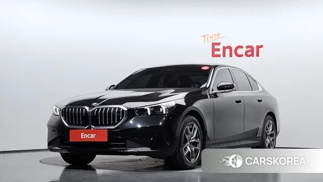 BMW 5 Series (G60) 2025 Черный из Кореи