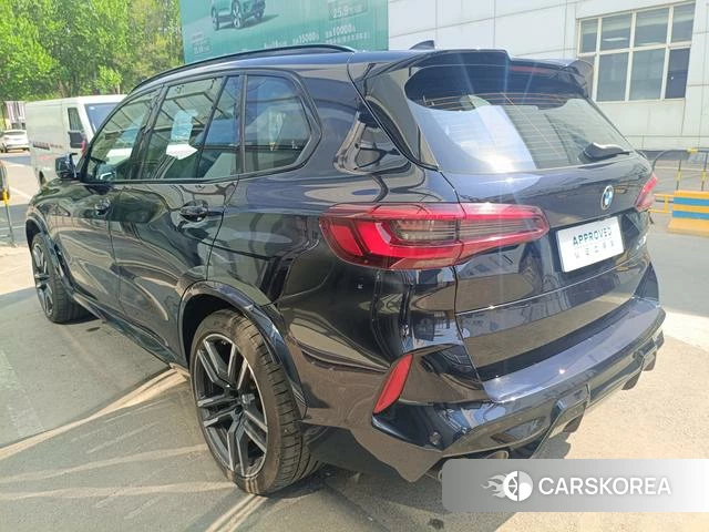 BMW X5 M 2022 Черный из Китая