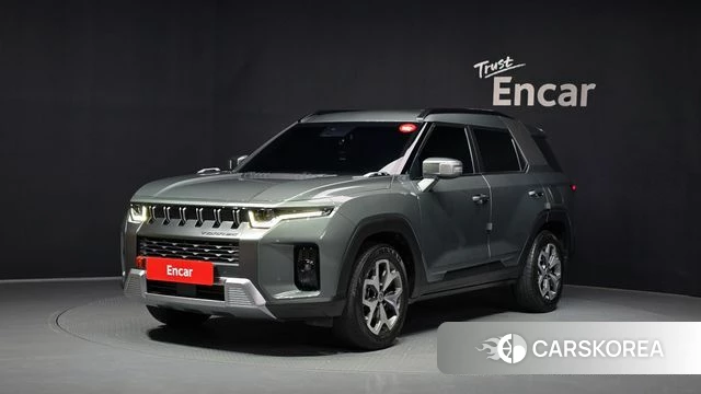 Ssangyong Torres 2023 Темно-зеленый из Кореи
