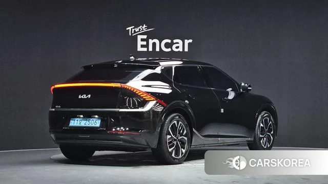 Kia EV6 2023 Черный из Кореи