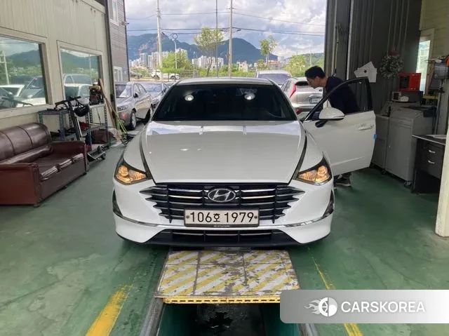 Hyundai Sonata (DN8) 2020 Белый из Кореи