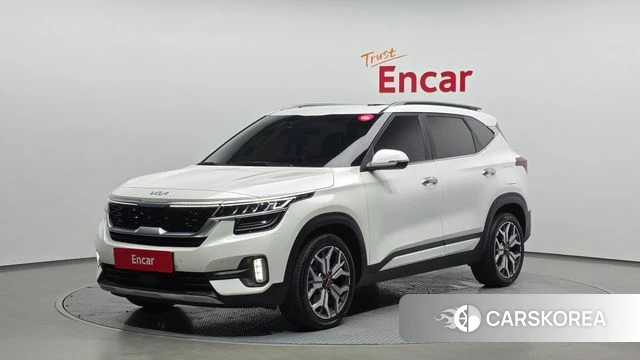 Kia Seltos 2022 Белый из Кореи