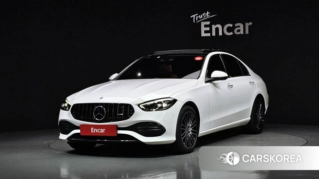 Mercedes-Benz C-Class W206 2024 Белый из Кореи