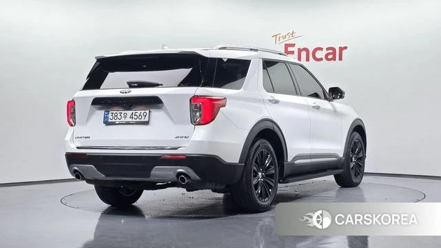 Ford Explorer 6th Generation 2021 Белый из Кореи