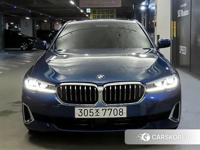 BMW 5 Series (G30) 2021 Синий из Кореи