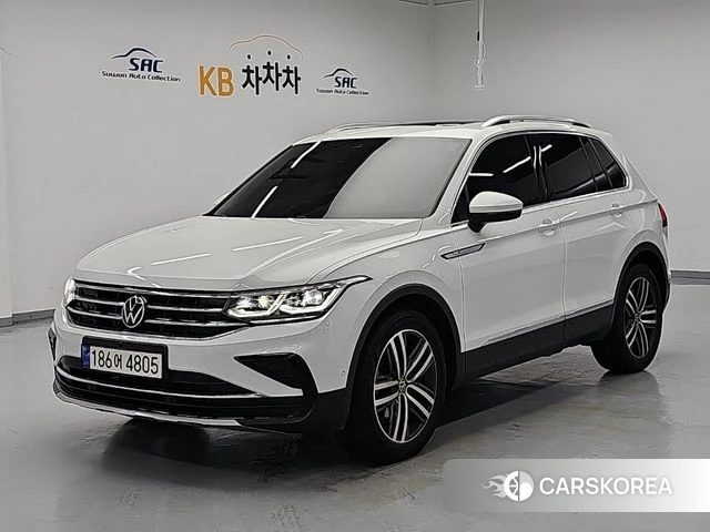 Volkswagen Tiguan second Generation 2023 Белый из Кореи