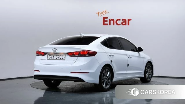 Hyundai Avante AD 2018 Белый из Кореи