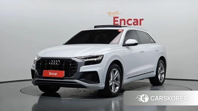 Audi Q8 (4M) 2021 Белый из Кореи