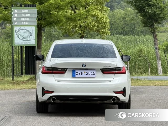 BMW 3 series 2021 Белый из Китая