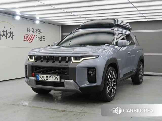 Ssangyong Torres 2023 Серебристо-серый из Кореи