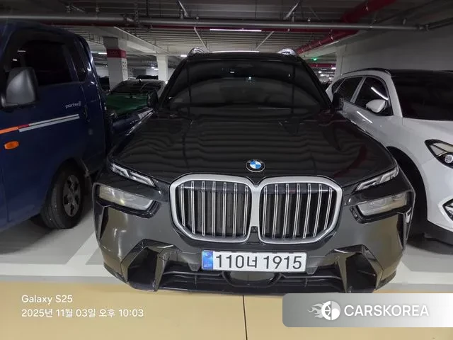 BMW X7 (G07) 2025 Черный из Кореи