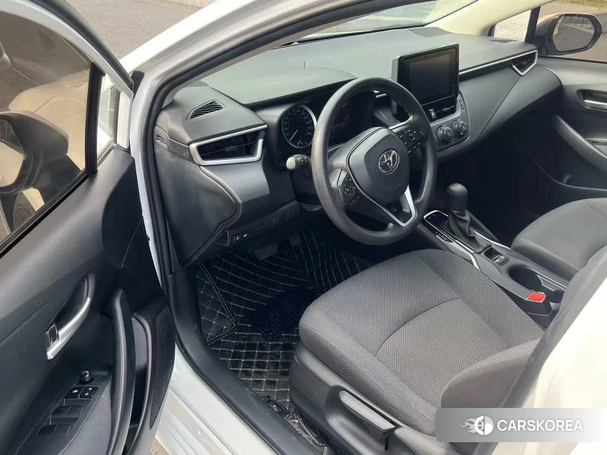 Toyota Corolla 2022 Белый из Китая