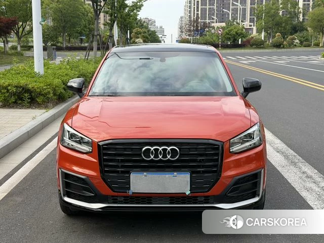 Audi Q2L 2021 Оранжевый из Китая