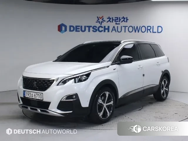 Peugeot 5008 second generation 2021 Белый из Кореи