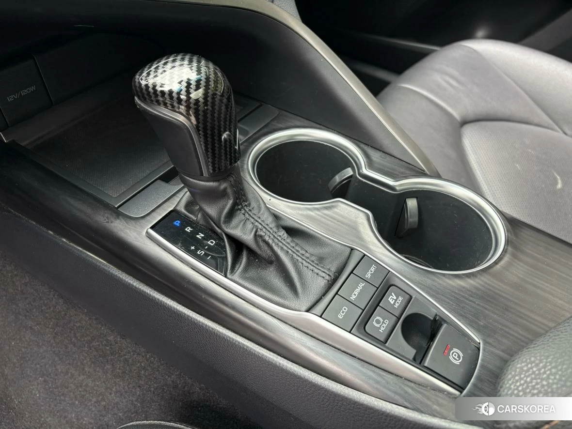 Toyota Camry 2021 Шампань из Китая