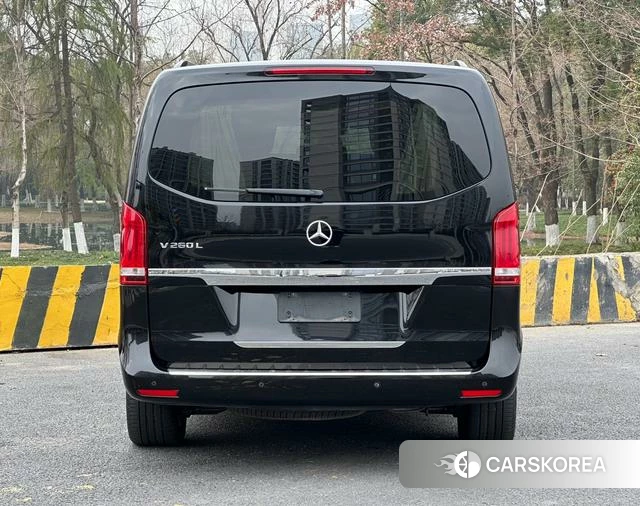 Mercedes-Benz V-class id 4212648 из Китая