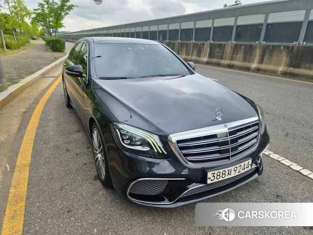 Mercedes-Benz S-Class W222 2018 Черный из Кореи