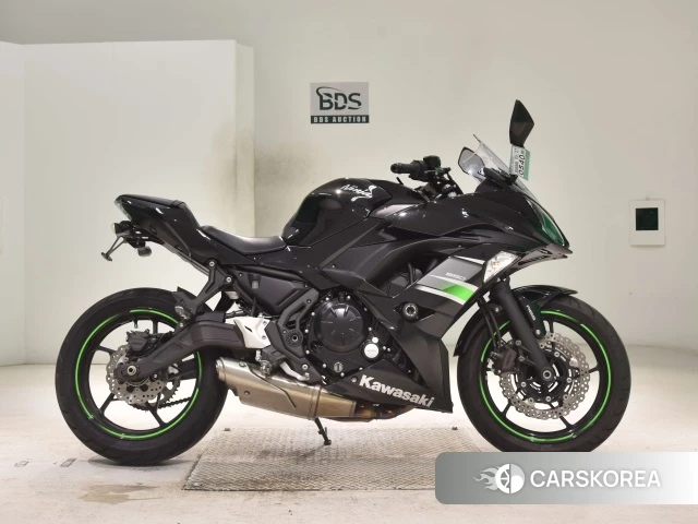 Kawasaki NINJA 650 2019 из Японии, фото 3